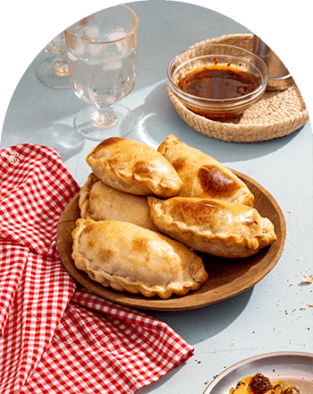 Empanadas de carne braseada